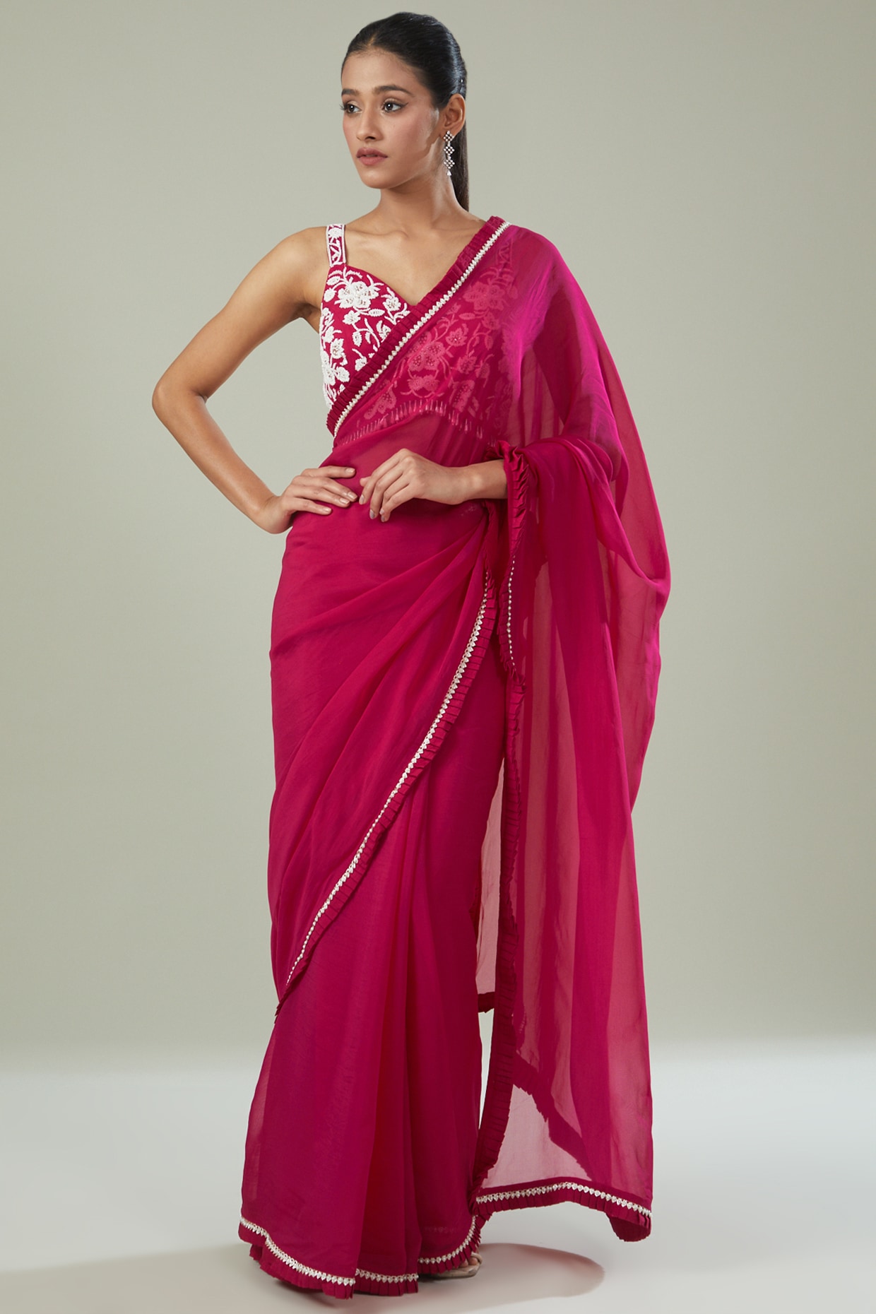 Cerise Pink Plain Japan Satin Saree With Zari Lace Border – Fabcurate