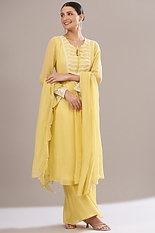 product-color-Yellow