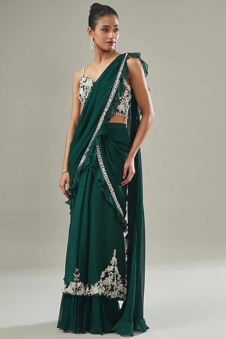 Emerald Green Georgette & Organza Embroidered Pre-Draped Saree Set by Seema Thukral at Pernia's Pop Up Shop