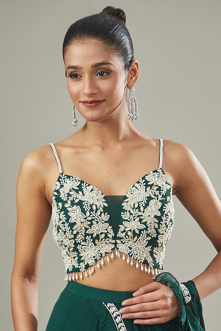 Emerald Green Georgette & Organza Embroidered Pre-Draped Wedding Saree Set by Seema Thukral at Pernia's Pop Up Shop