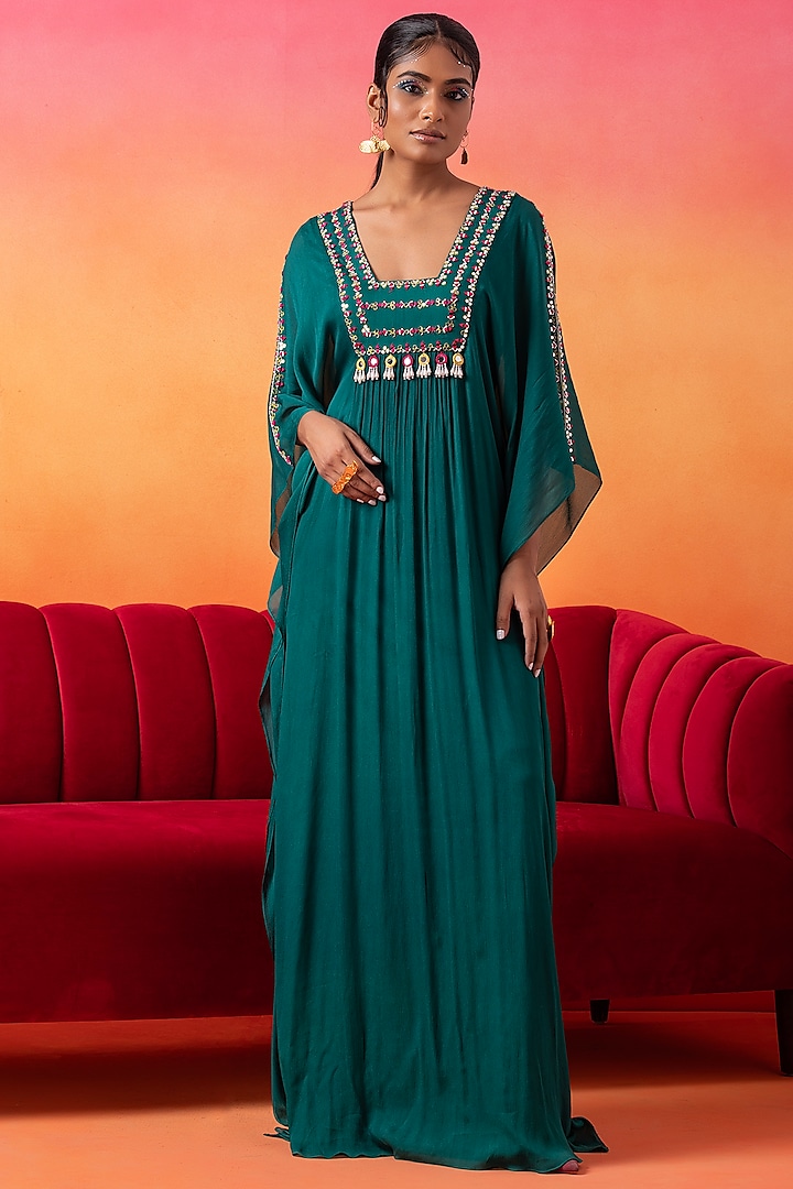 Emerald Green Chiffon Embellished Kaftan by Seema Thukral at Pernia's Pop Up Shop