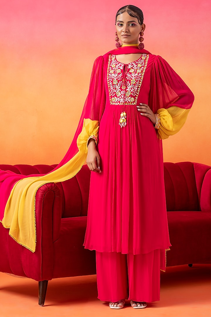 Barbie Pink Georgette Embellished Kurta Set by Seema Thukral at Pernia's Pop Up Shop