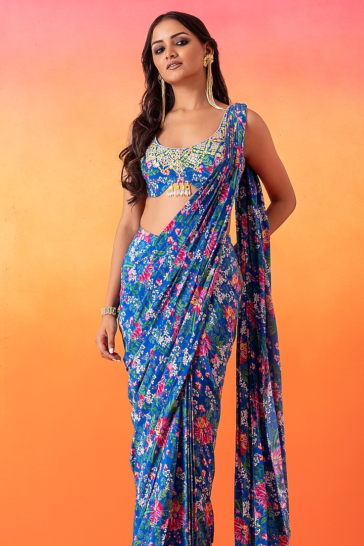 Electric Blue Crepe Printed Pre-Stitched Party Wear Saree Set by Seema Thukral at Pernia's Pop Up Shop