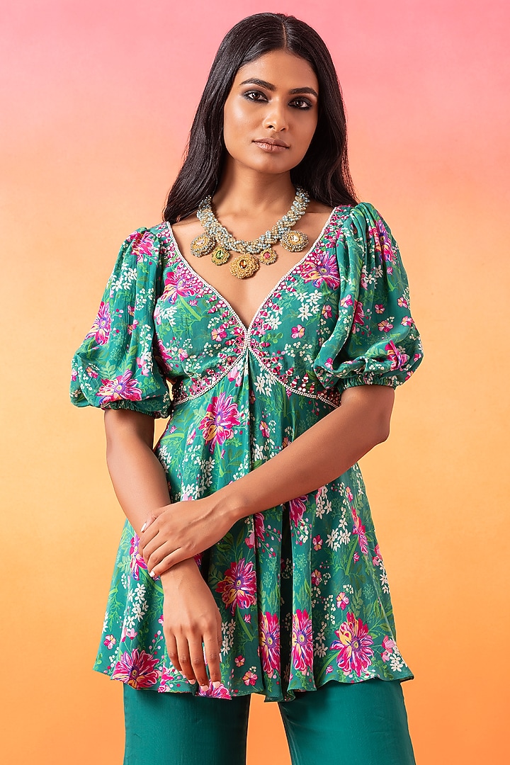 Emerald Green Organza & Crepe Flared Pant Set by Seema Thukral at Pernia's Pop Up Shop