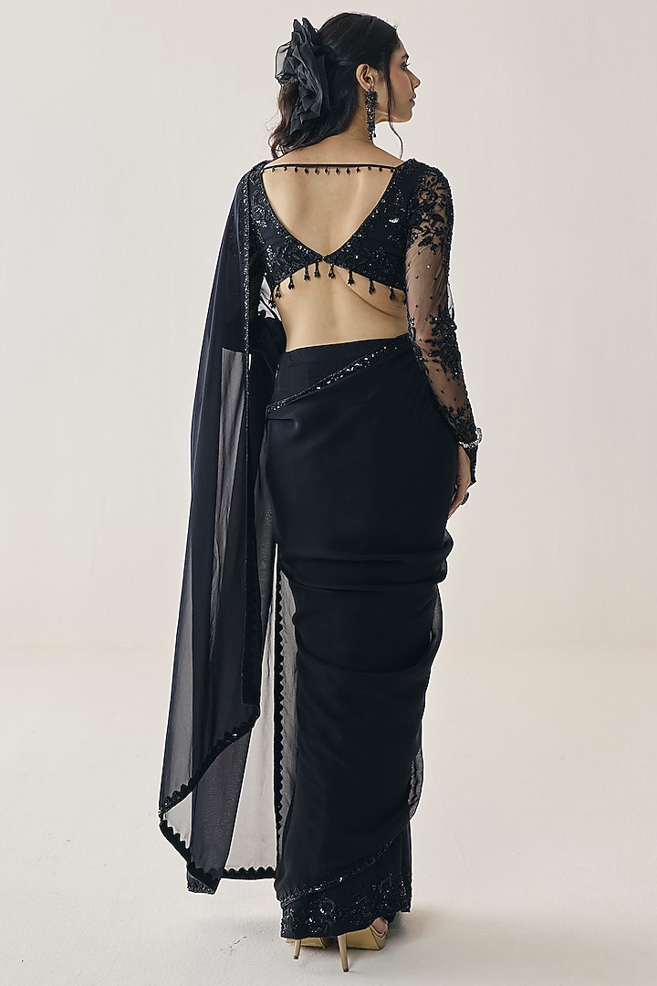 Black Georgette Pre-Stitched Wedding Saree Set by Seema Thukral at Pernia's Pop Up Shop