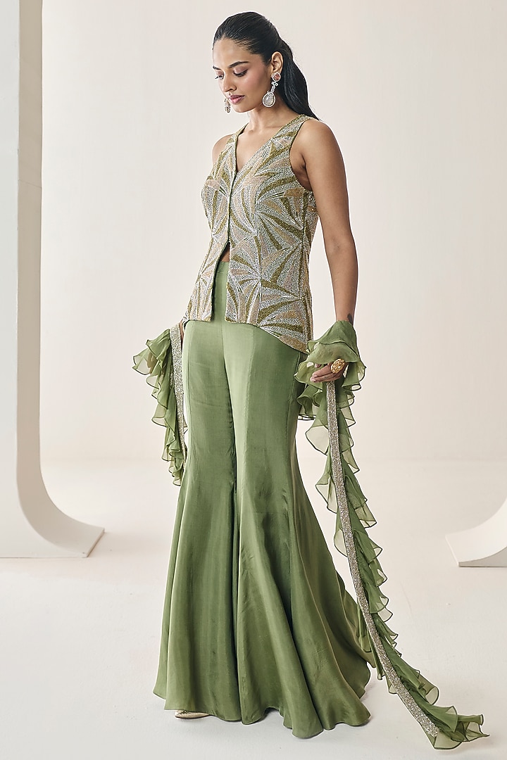 Mehendi Green Georgette Flared Pants Set by Seema Thukral at Pernia's Pop Up Shop