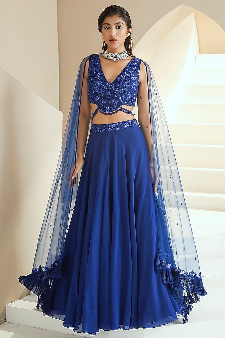 Electric Blue Organza Wedding Lehenga Set by Seema Thukral at Pernia's Pop Up Shop