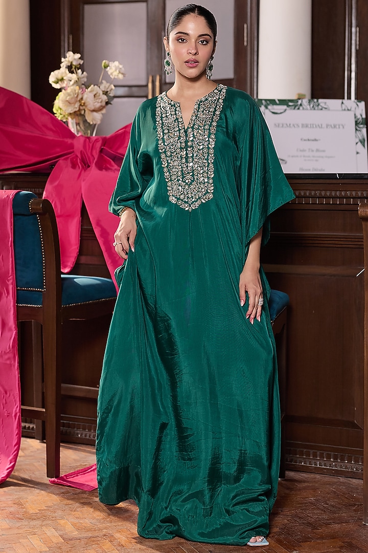 Emerald Green Habutai Silk Embellished Kaftan by Seema Thukral at Pernia's Pop Up Shop
