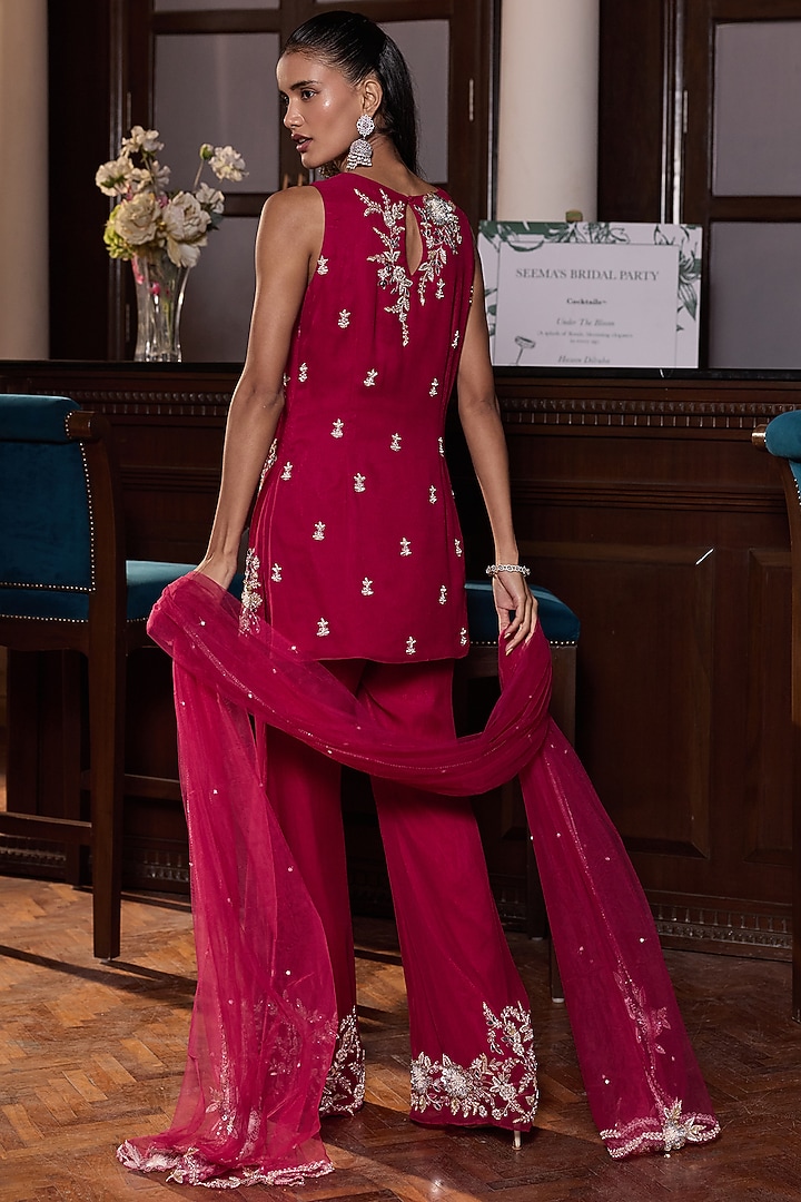 Berry Pink Organza & Georgette Embellished Kurta Set by Seema Thukral at Pernia's Pop Up Shop