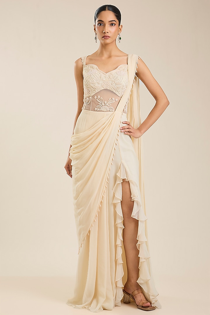 Ivory Georgette & Net Embellished Concept Wedding Saree by Seema Thukral at Pernia's Pop Up Shop