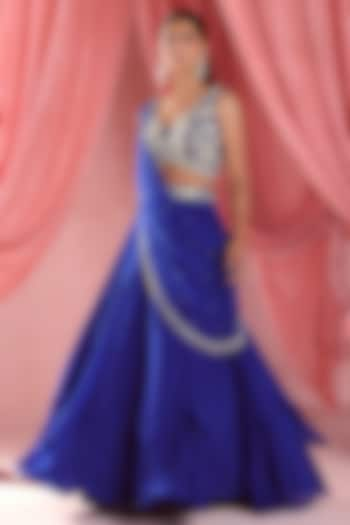 Electric Blue Organza Embellished Asymmetric Wedding Lehenga Set by Seema Thukral at Pernia's Pop Up Shop