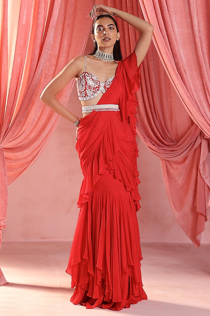 Red Chiffon Pre-Stitched Ruffled Saree Set by Seema Thukral at Pernia's Pop Up Shop