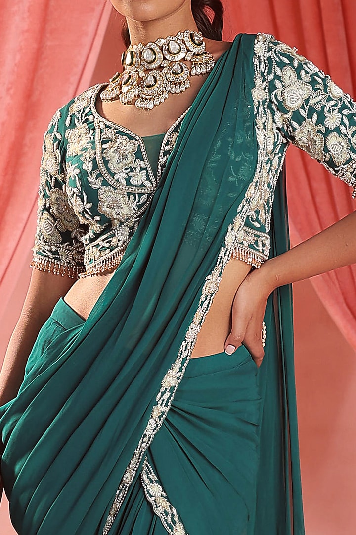 Emerald Green Georgette Embellished Pre-Stitched Wedding Saree Set by Seema Thukral at Pernia's Pop Up Shop