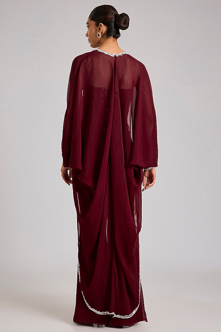 Maroon Organza Embellished Cape Set by Seema Thukral at Pernia's Pop Up Shop
