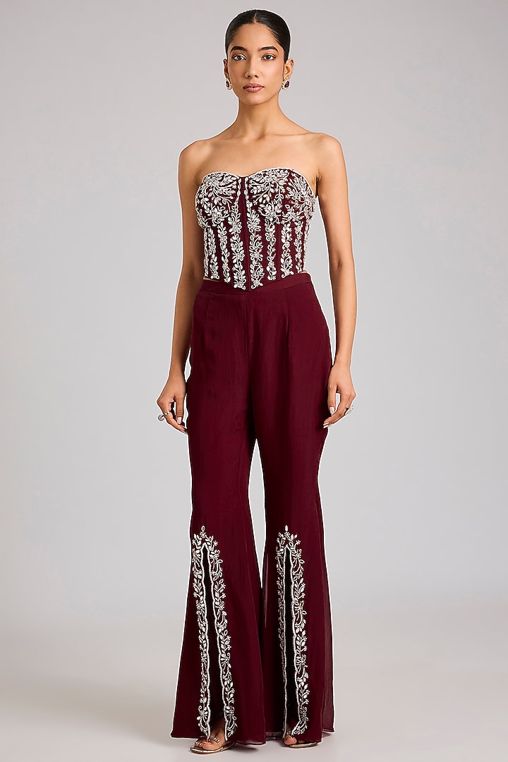 Maroon Organza Embellished Cape Set by Seema Thukral at Pernia's Pop Up Shop