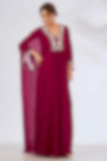 Berry Pink Chiffon Embellished Kaftan by Seema Thukral at Pernia's Pop Up Shop