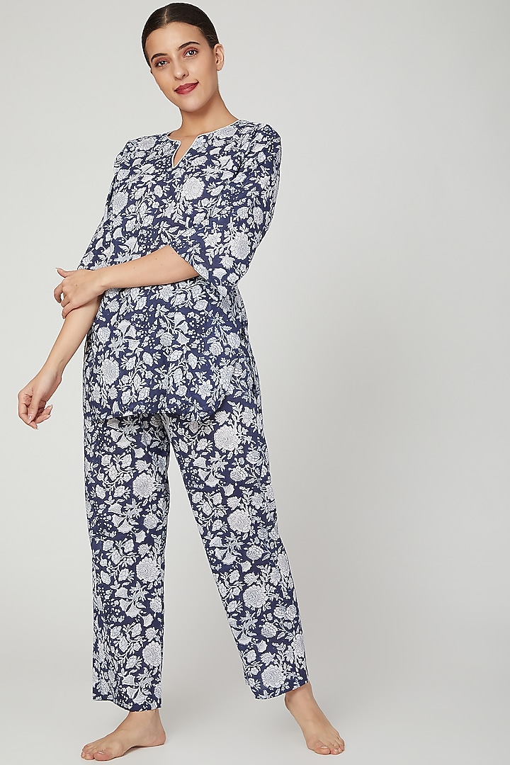 Blue & White Printed Nightwear Set by Stitch