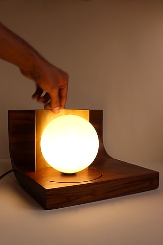 Brown Reclaimed Teak Wood & Brass Night Lamp by Studio Indigene