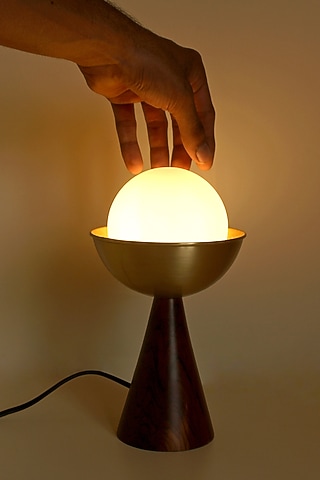 Brown Reclaimed Teak Wood & Aluminium Coated With Brass Finish Table Lamp by Studio Indigene
