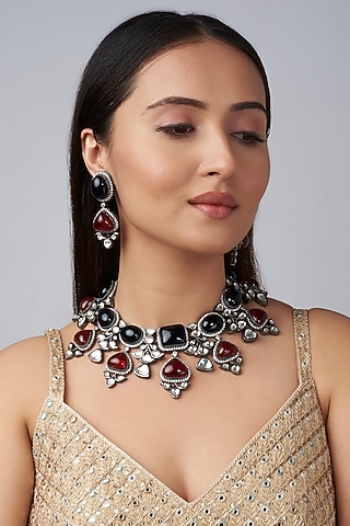 Black Rhodium Finish Kundan Necklace Set by Studio6 Jewels