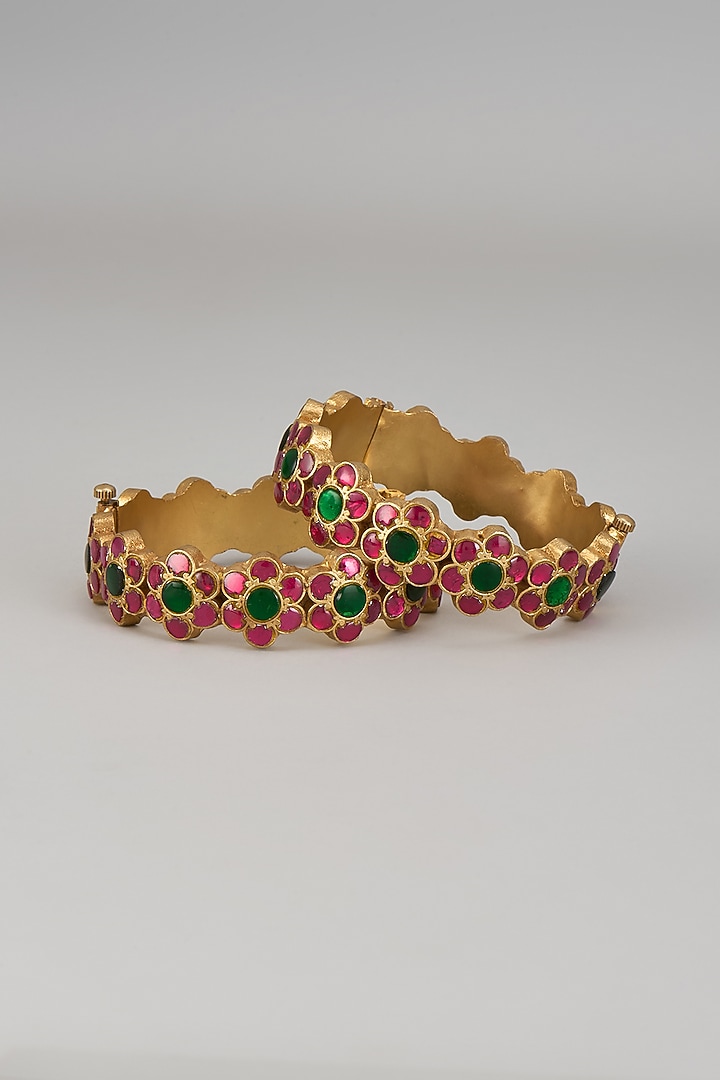 Matte Gold Finish Kundan Polki Bangles (Set of 2) by Studio6 Jewels at Pernia's Pop Up Shop