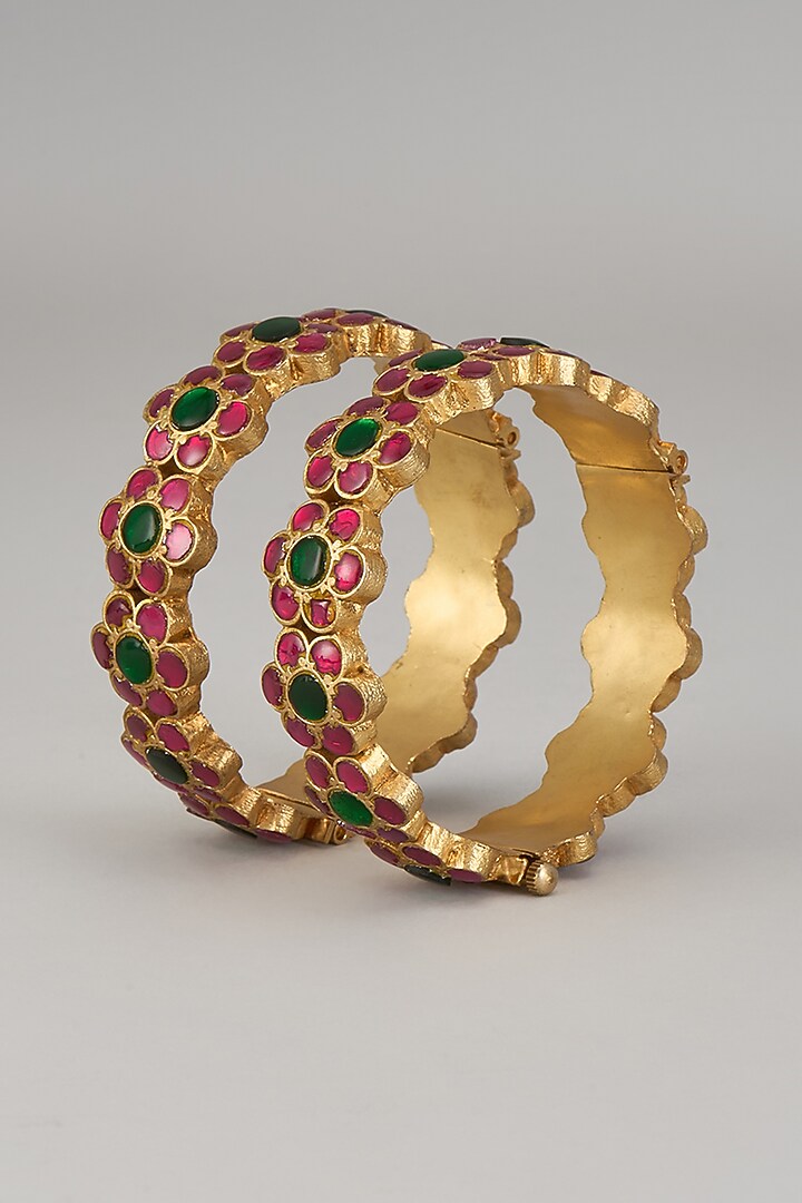 Matte Gold Finish Kundan Polki Bangles (Set of 2) by Studio6 Jewels at Pernia's Pop Up Shop