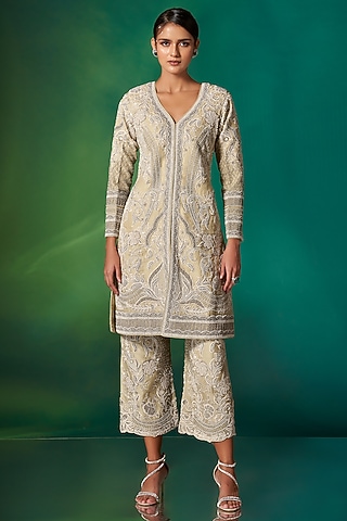 Light Green Organza Hand Embroidered Kurta Set by Stotram