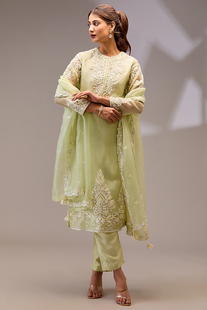 Light Green Organza Hand Embellished Kurta Set by Stotram at Pernia's Pop Up Shop