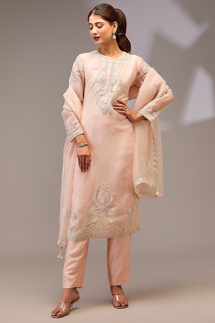 Light Pink Organza Hand Embellished Kurta Set by Stotram at Pernia's Pop Up Shop