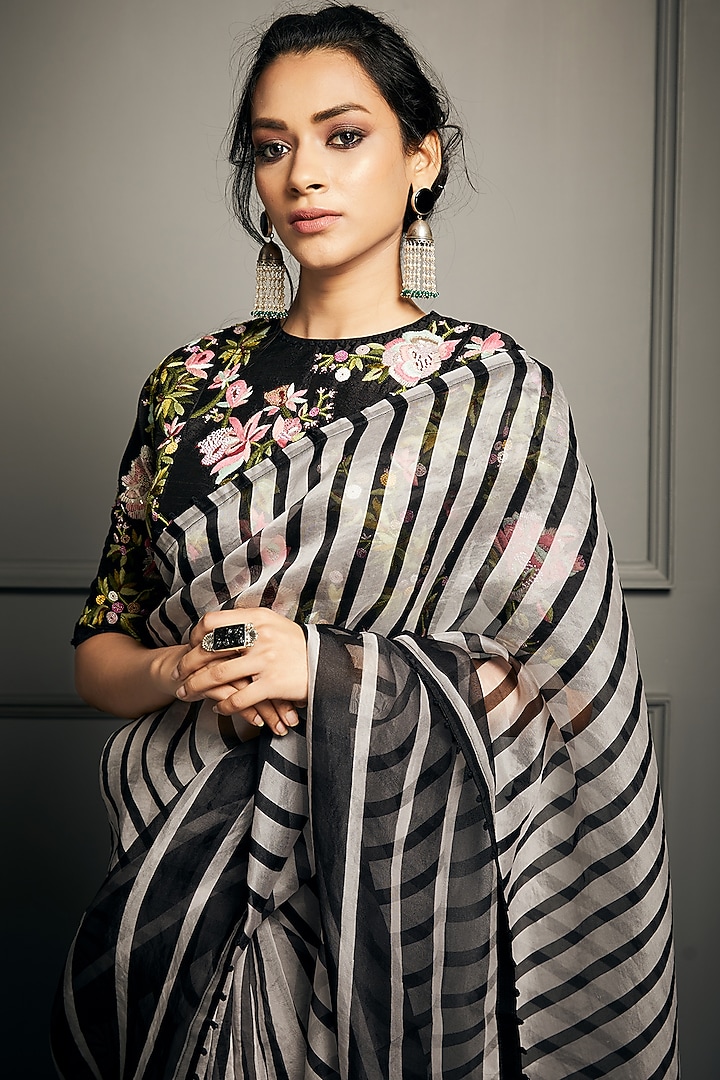 Black & White Organza Striped Wedding Saree Set by Stotram at Pernia's Pop Up Shop