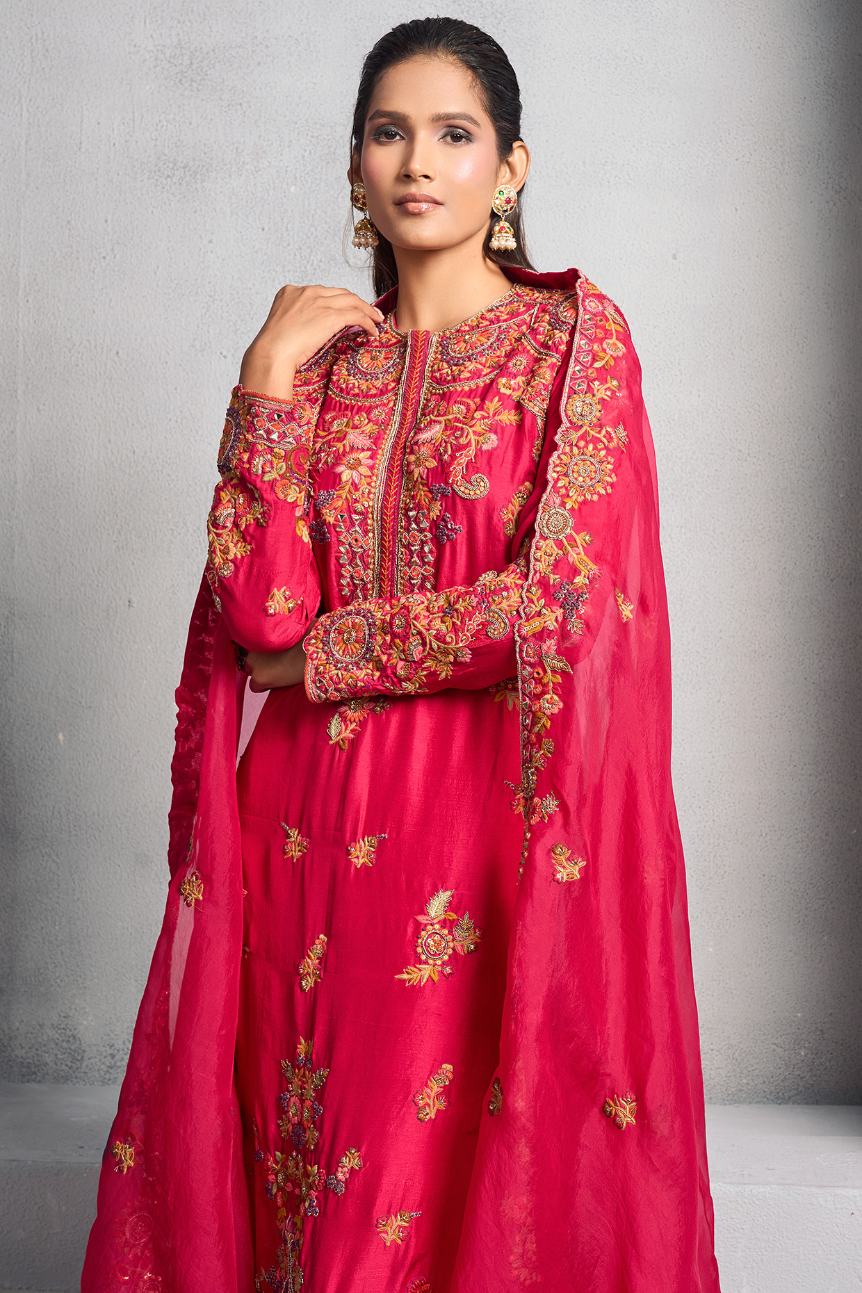 Fuchsia Pink Embroidered Kurta Set by Stotram at Pernia's Pop Up Shop