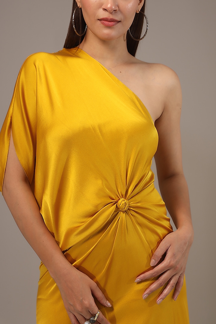 Gold Silk Lycra Satin One-Shoulder Maxi Dress by Stephany at Pernia's Pop  Up Shop 2026