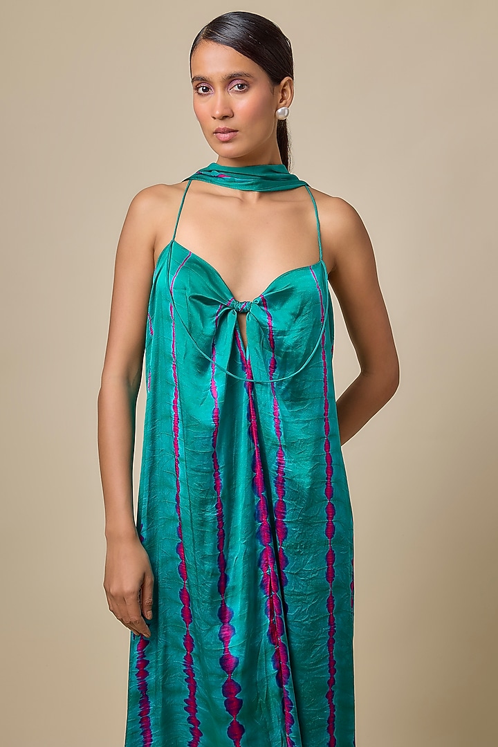 Green Lycra Silk Satin Leheriya Cocktail Dress With Scarf by Stephany at Pernia's Pop Up Shop