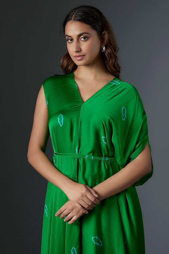 Green Silk Satin Georgette Bandhani Printed Tunic Set by Stephany at Pernia's Pop Up Shop