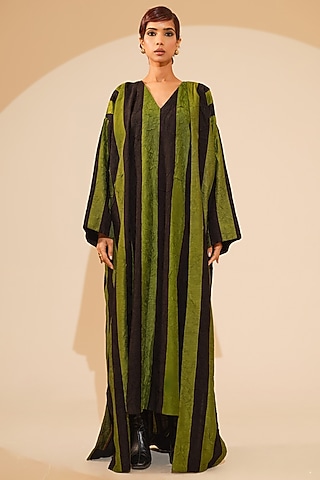 Jade Green & Black Crushed Silk Overlay Structured Dress by STOIQUE 