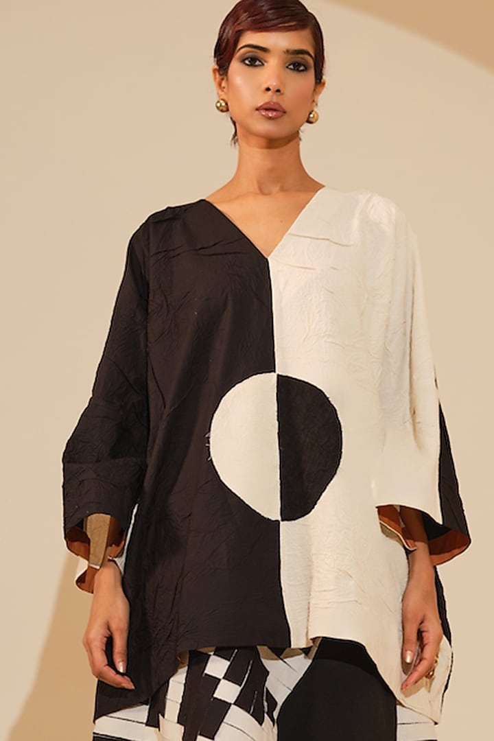 Black & Natural Beige Crushed Cotton Hand Block Printed Top by STOIQUE at Pernia's Pop Up Shop