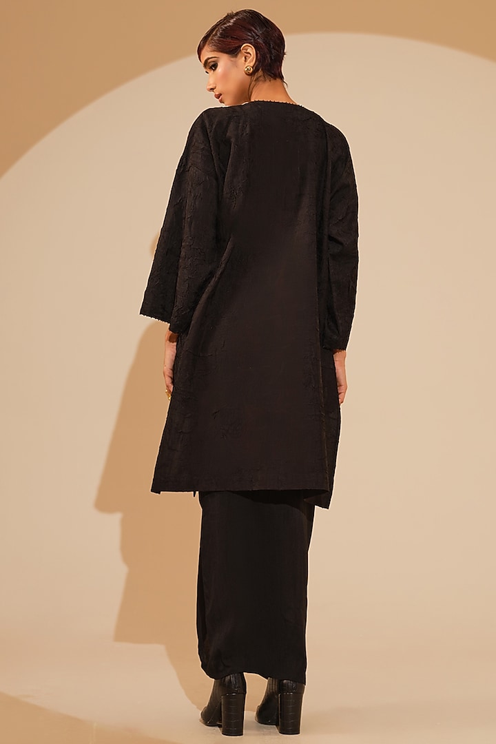 Black & Natural Beige Mysore Silk Draped Skirt by STOIQUE at Pernia's Pop Up Shop