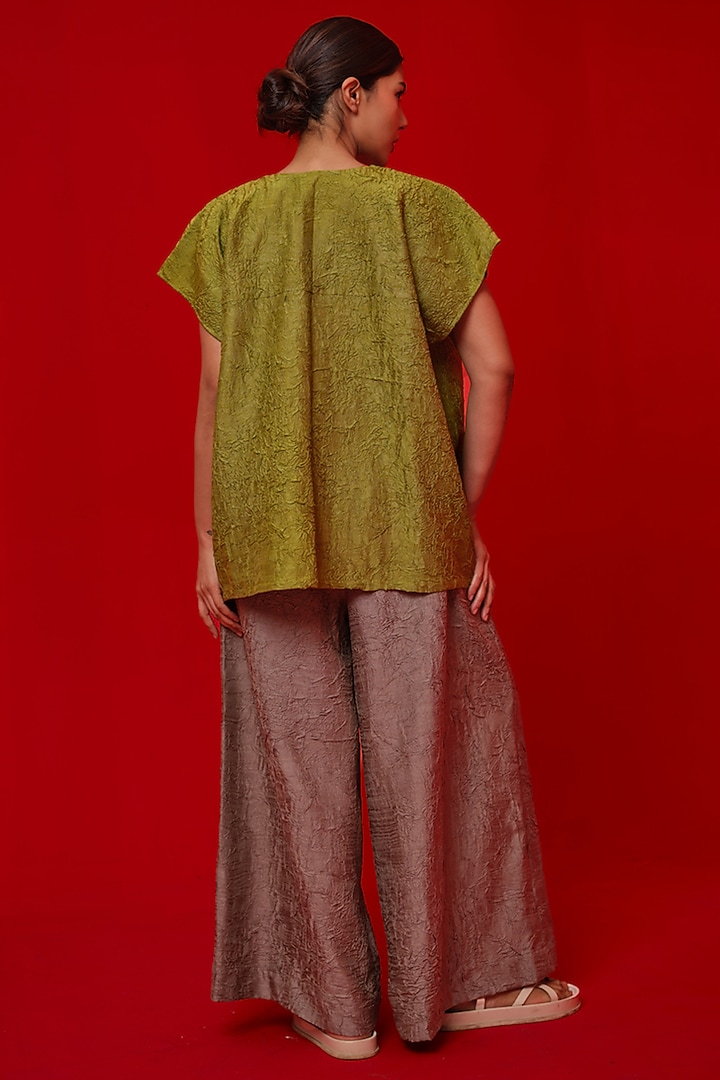 Grey Crushed Silk Relaxed-Fit Pants by STOIQUE at Pernia's Pop Up Shop
