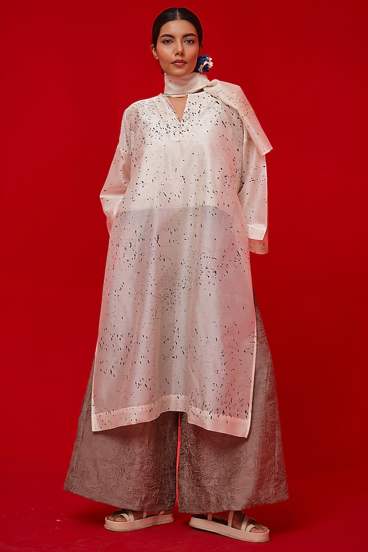 Ivory & Black Silk Chanderi Hand-Block Printed Tunic by STOIQUE at Pernia's Pop Up Shop