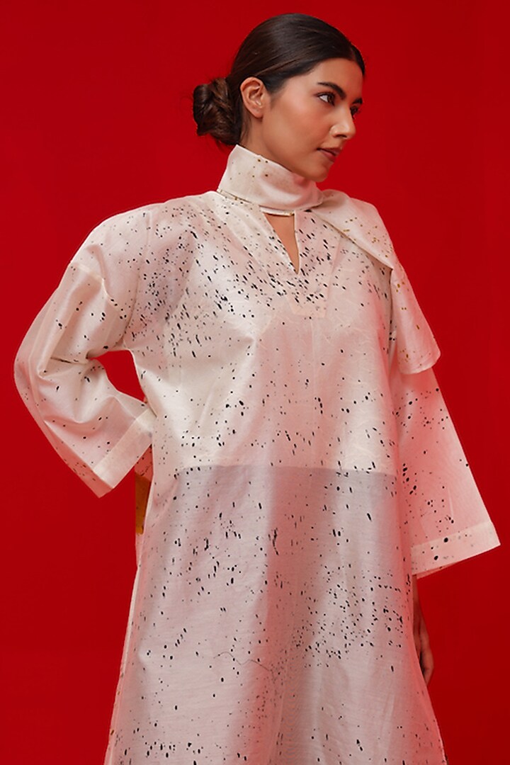 Ivory & Black Silk Chanderi Hand-Block Printed Tunic by STOIQUE at Pernia's Pop Up Shop