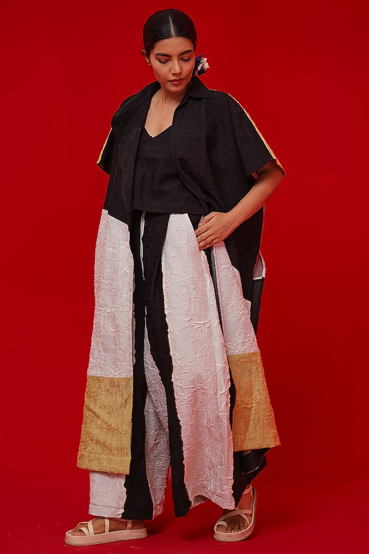 Black & Ivory Crushed Silk Color-Blocked Tunic by STOIQUE at Pernia's Pop Up Shop