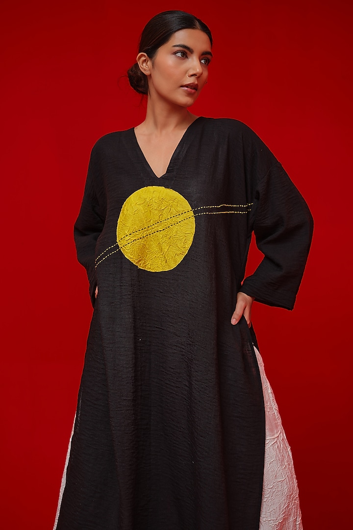 Black & Yellow Linen Silk Applique Work Tunic by STOIQUE at Pernia's Pop Up Shop