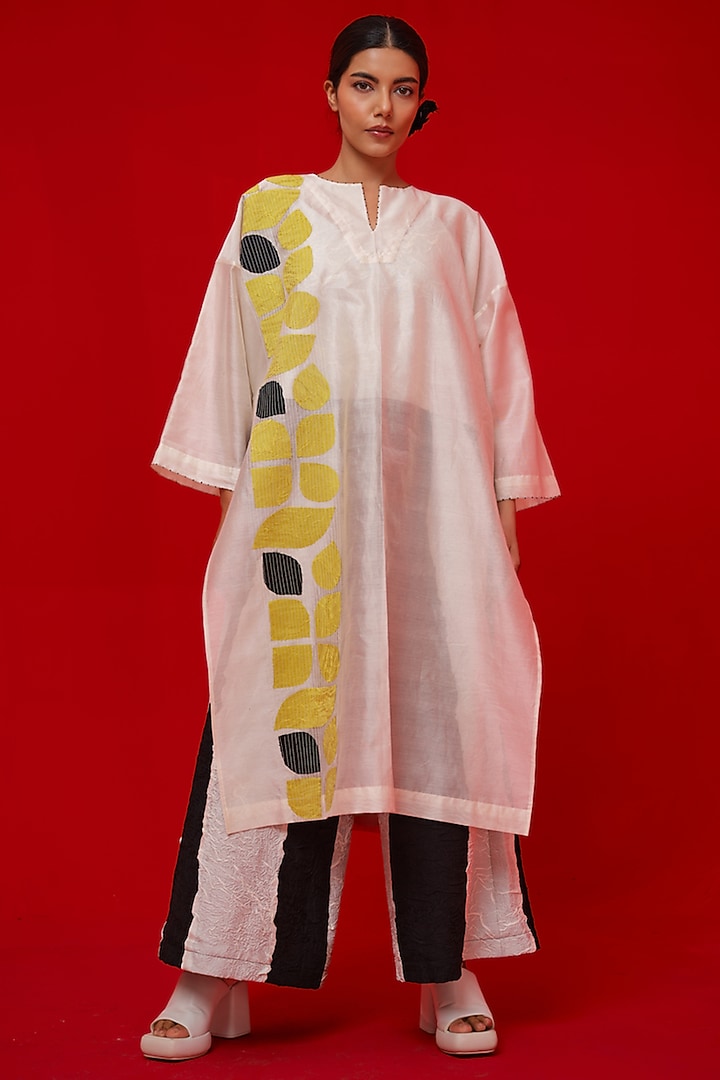 Ivory & Yellow Silk Chanderi Applique Motif Tunic by STOIQUE at Pernia's Pop Up Shop