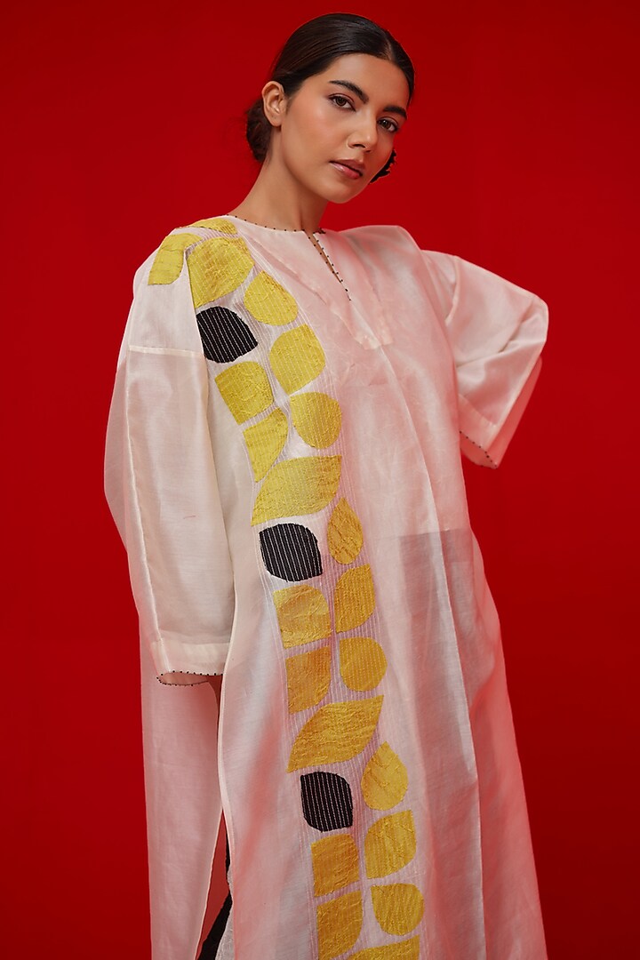 Ivory & Yellow Silk Chanderi Applique Motif Tunic by STOIQUE at Pernia's Pop Up Shop