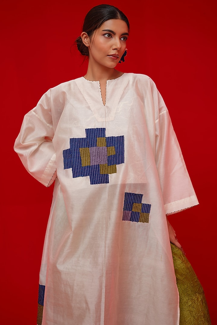 Ivory & Blue Silk Chanderi Applique Work Tunic by STOIQUE at Pernia's Pop Up Shop