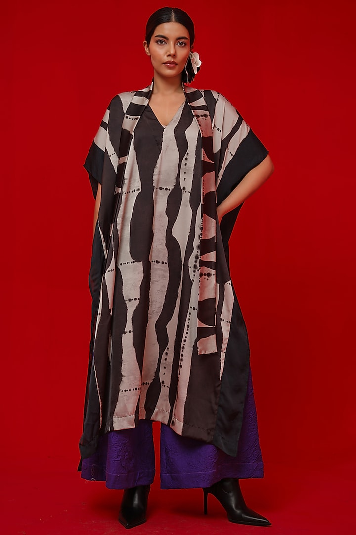 Black & Grey Satin Digital Printed Tunic by STOIQUE at Pernia's Pop Up Shop