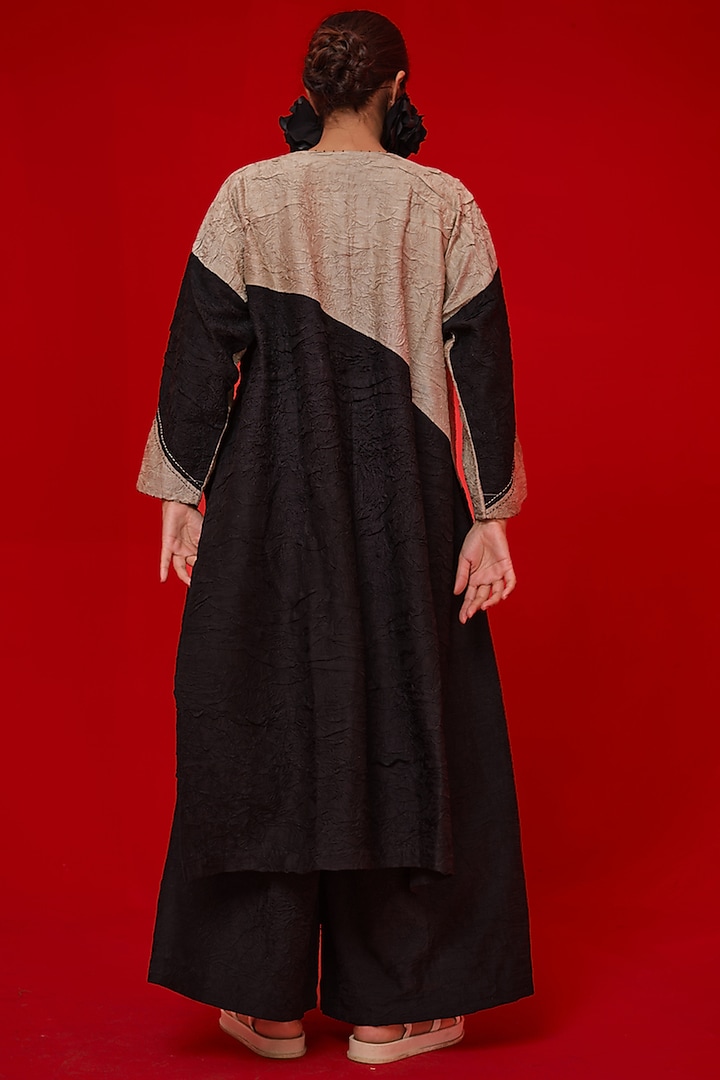 Black & Grey Crushed Silk Floral Applique Tunic by STOIQUE at Pernia's Pop Up Shop