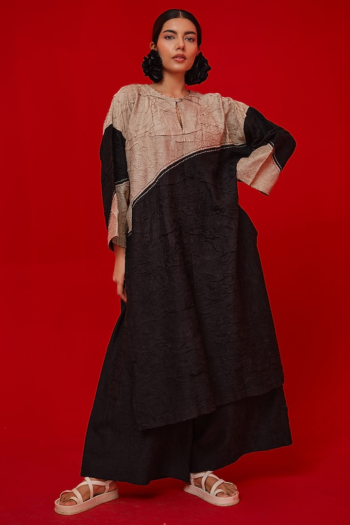Black & Grey Crushed Silk Floral Applique Tunic by STOIQUE at Pernia's Pop Up Shop