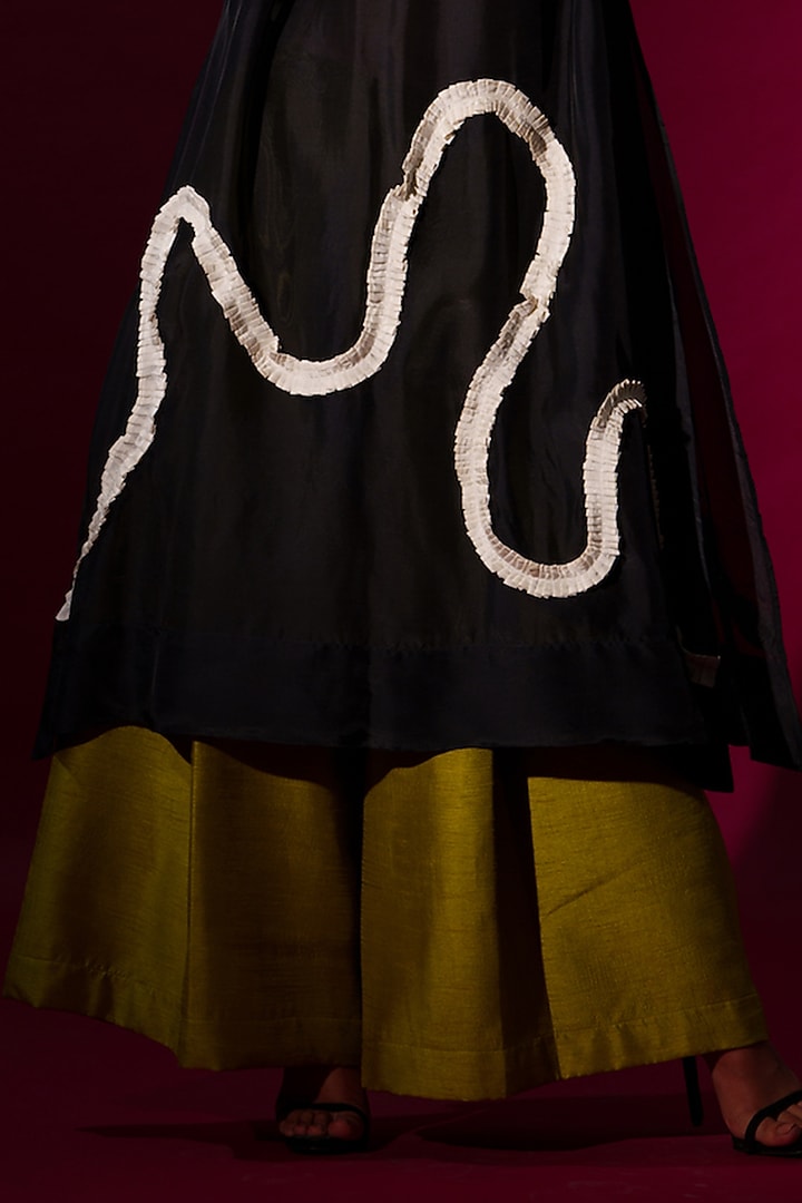 Leaf Green Mysore Silk Pleated Trousers by STOIQUE at Pernia's Pop Up Shop