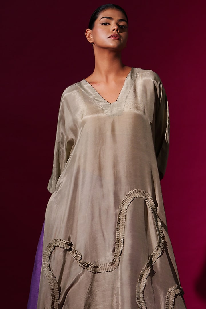 Grey Upada Silk Hand Embroidered Tunic by STOIQUE at Pernia's Pop Up Shop